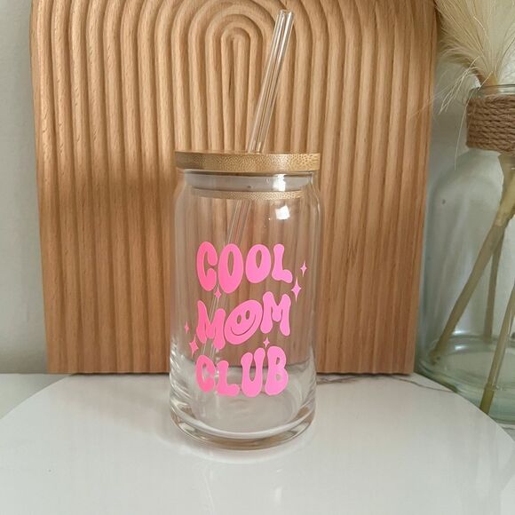 Pink “Cool mom club”Glass cup NWT - Picture 2 of 2